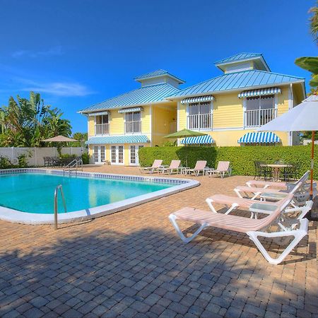 Naples Garden Inn Екстер'єр фото